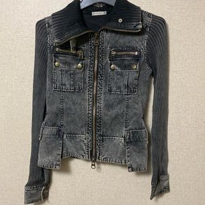 Black wash jean jacket by BEATRICE size 38. Made in Japan Super Rare!